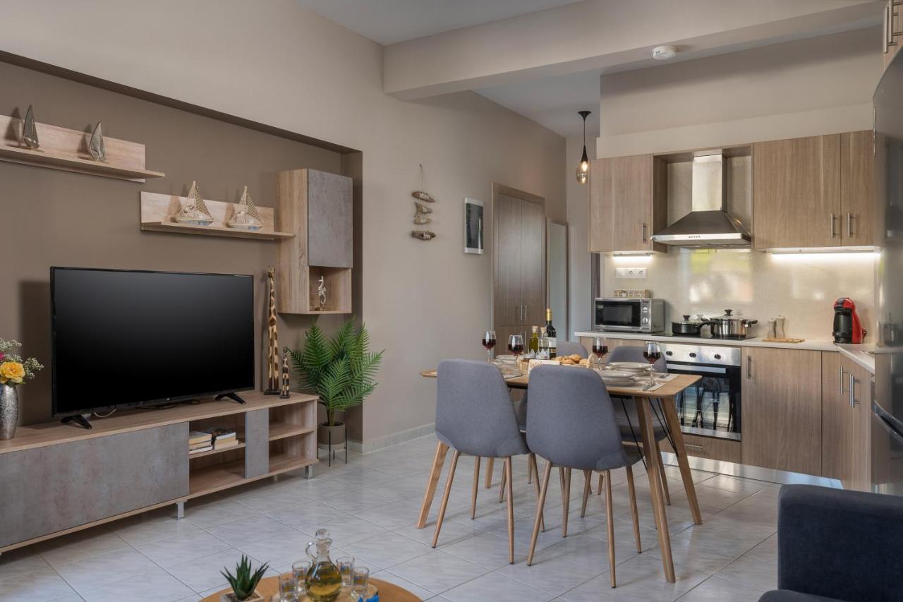 Floral Beach Apt With Lux Extras & Special Treats コリンバリ エクステリア 写真